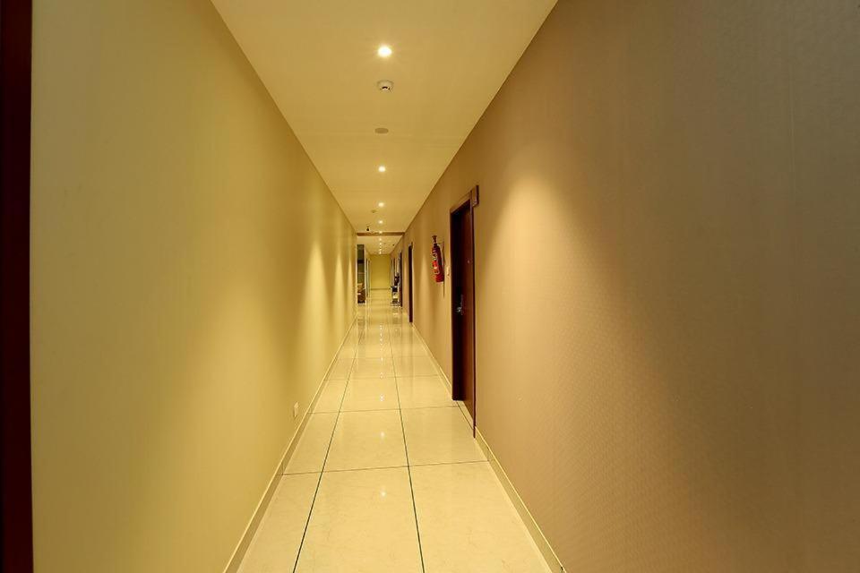 Hotel New York Square Kottayam Buitenkant foto